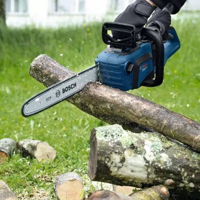 Акумуляторна ланцюгова пила Bosch GKE 18V-40 Professional 18 В, шина 40 см
