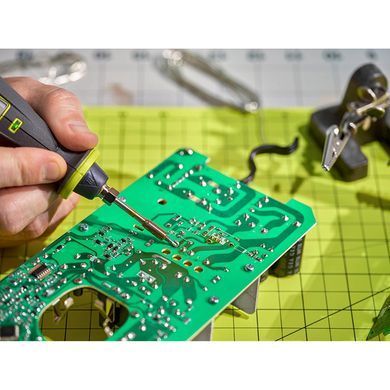 Акумуляторний паяльник USB 4В, 460&deg;С, 2Ач, Ryobi. RSI4-120G