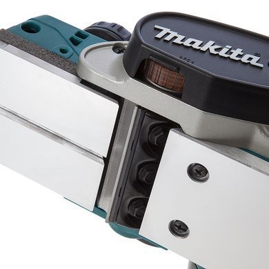 Аккумуляторный рубанок MAKITA DKP180Z, 18 В, 82 мм, 2 мм (без АКБ)