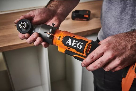 Акумуляторний кутовий ударний винтоверт AEG BSS18SRABL-0 1/4", 150 Нм, 3800 уд/хв