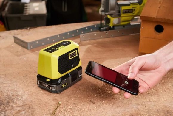 Аккумуляторная Bluetooth-колонка Ryobi RBTM18-0 ONE+ 18В, 5 Вт, Bluetooth