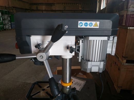 Сверлильный станок настольный OPTIdrill DQ 18