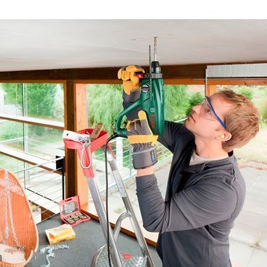 Перфоратор Bosch PBH 2100 RE, 550 Вт, 1.7 Дж, SDS-Plus, 20 мм