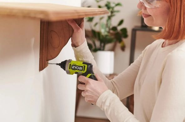 Викрутка акумуляторна USB 4В, 5Нм, батарея 2Ач, Ryobi. RSD4-120T