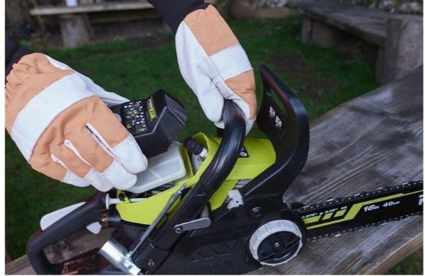 Пила цепная бензиновая 37,2см&sup3;, 1,8л.с., 40см, Ryobi. RCS3840T (5133002387)