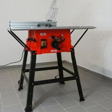 Настольная торцовочная пила HECHT 8254