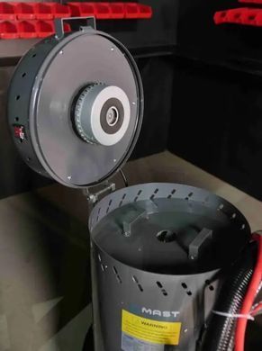 Пескоструйное устройство с пылесосом MAST MSB28 70 л, 1200 Вт, 0.85 МПа, 1.2-1.5 м&sup3;/мин