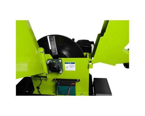 Садовый измельчитель Zipper ZI-HAEK15000