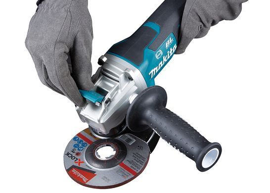 Аккумуляторная болгарка Makita DGA520ZX1 18V, 125 мм, X-LOCK